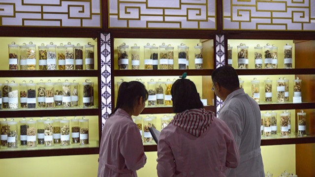 盛世龙为您浅析什么是中药饮片